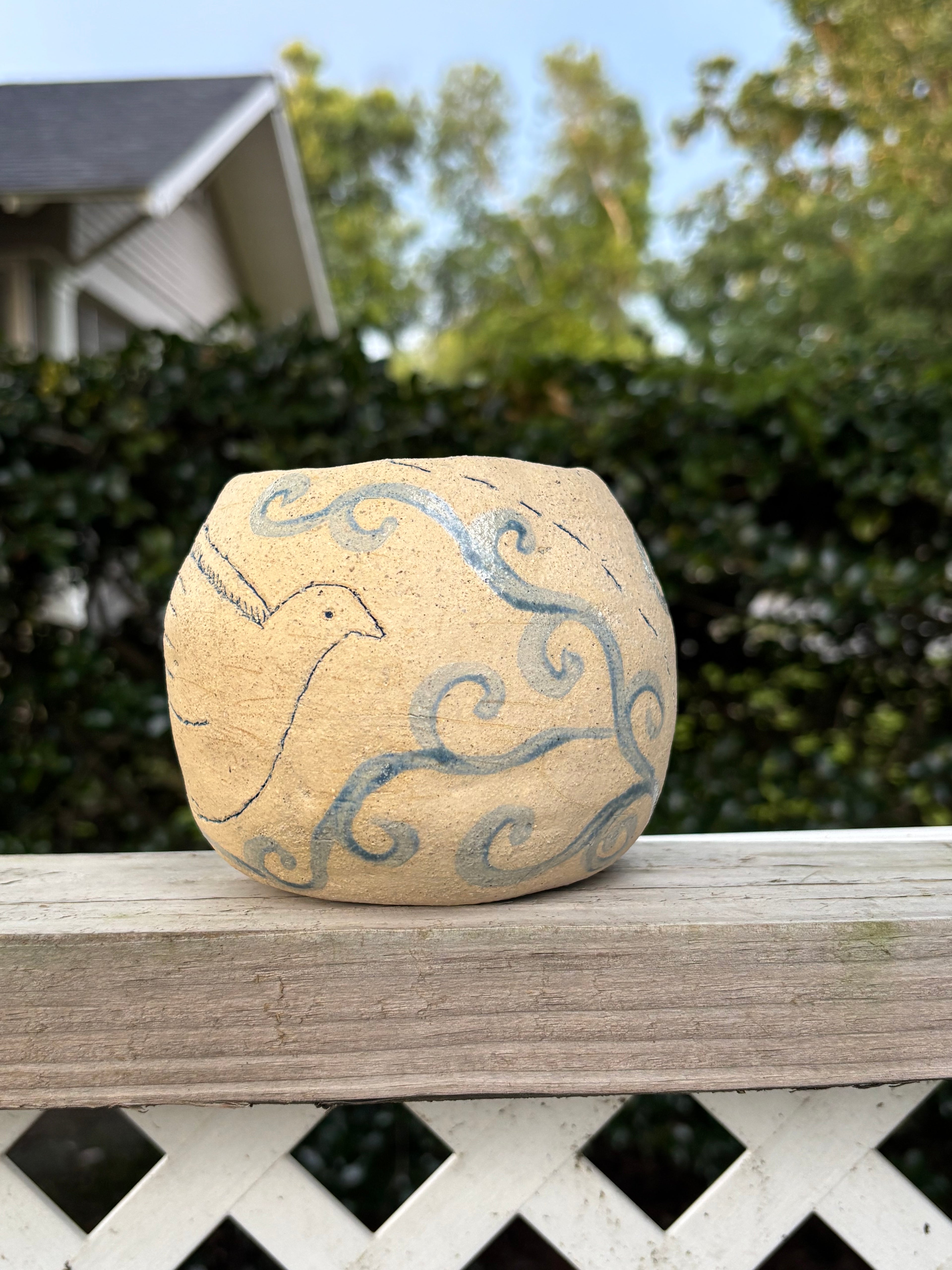 Lil bird Pot 2
