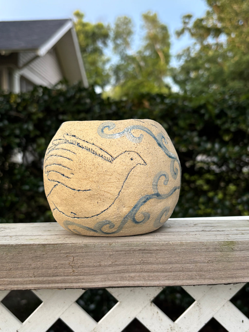 Lil bird Pot 2