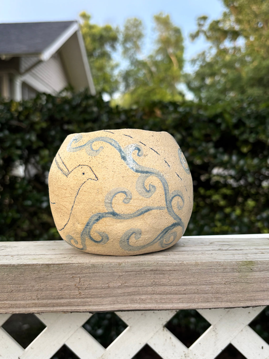 Lil bird Pot 2