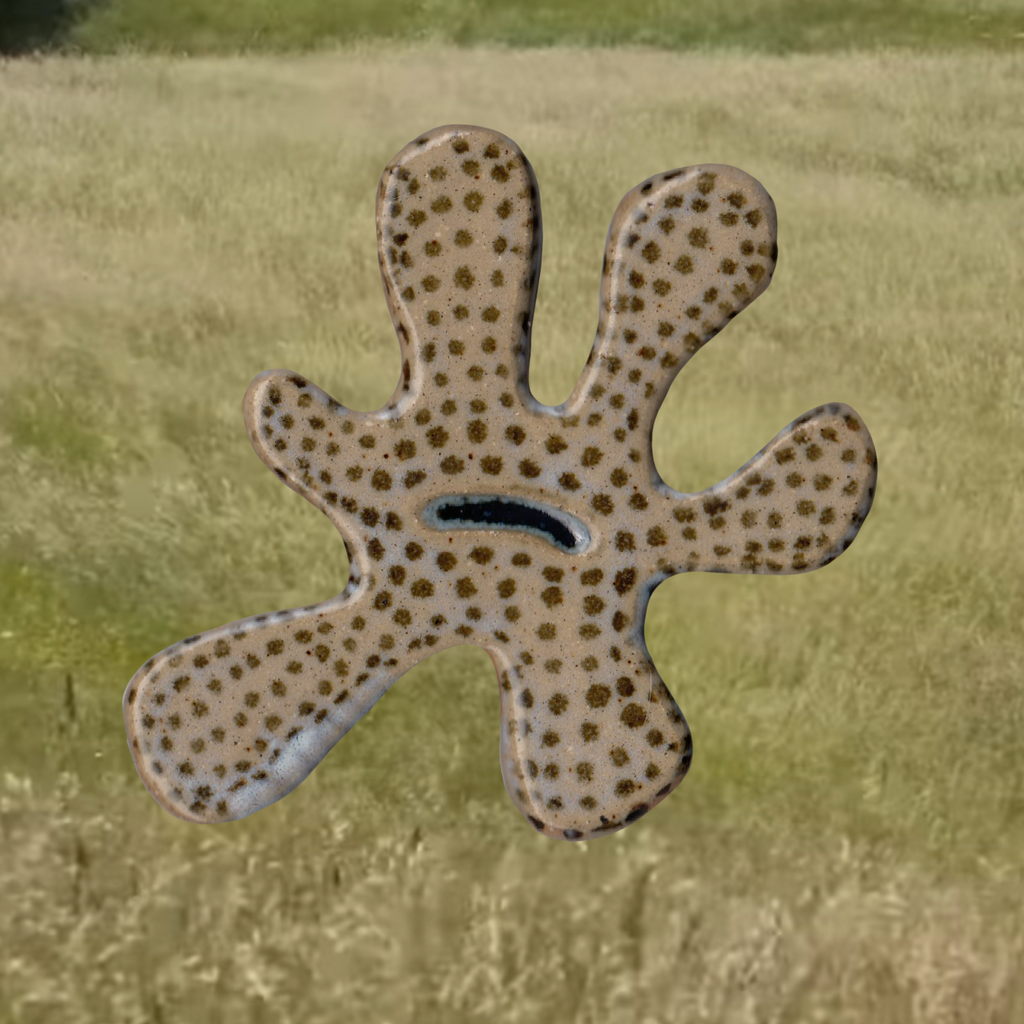ceramic flower wall hanger